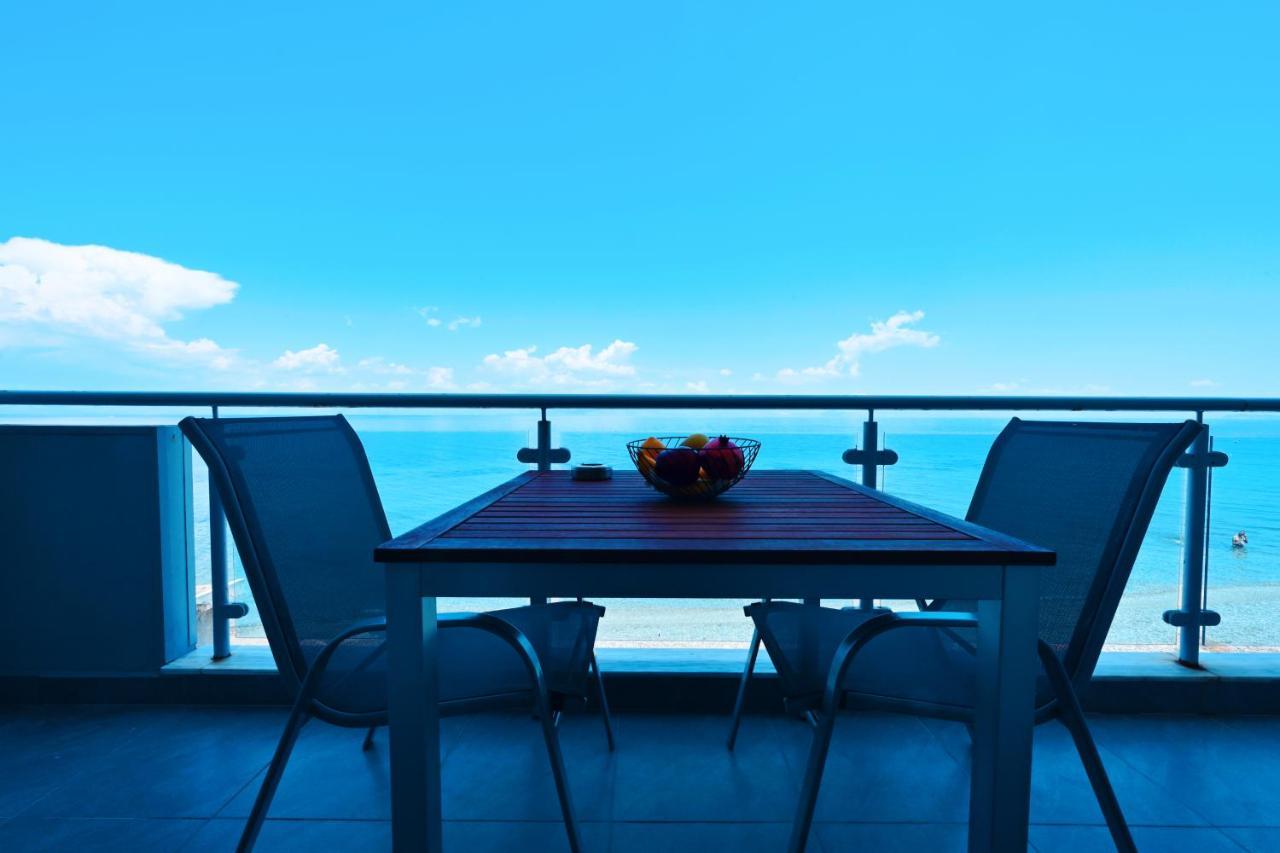 New Times Seafront Hotel Apartments Melissi 멜리션 외부 사진