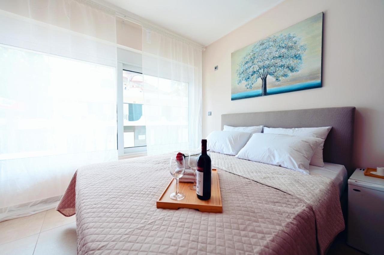 New Times Seafront Hotel Apartments Melissi 멜리션 외부 사진