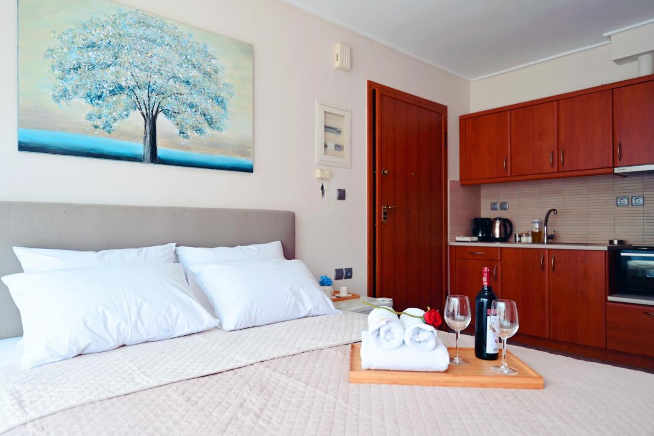 New Times Seafront Hotel Apartments Melissi 멜리션 외부 사진